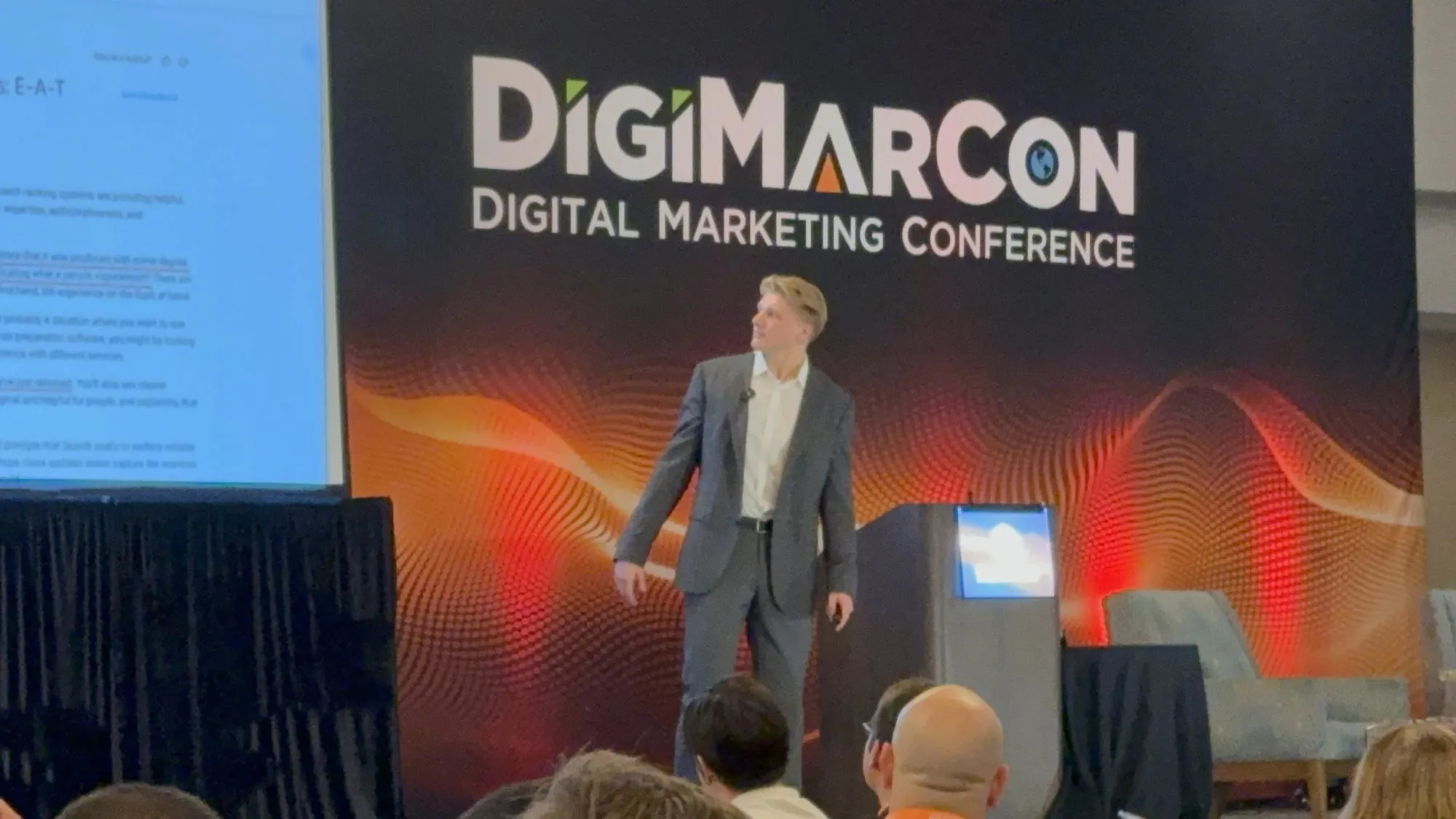 Dan Leibrandt presenting on pest control SEO at DigiMarCon